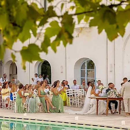 Hotel Masseria Malvindi 5*